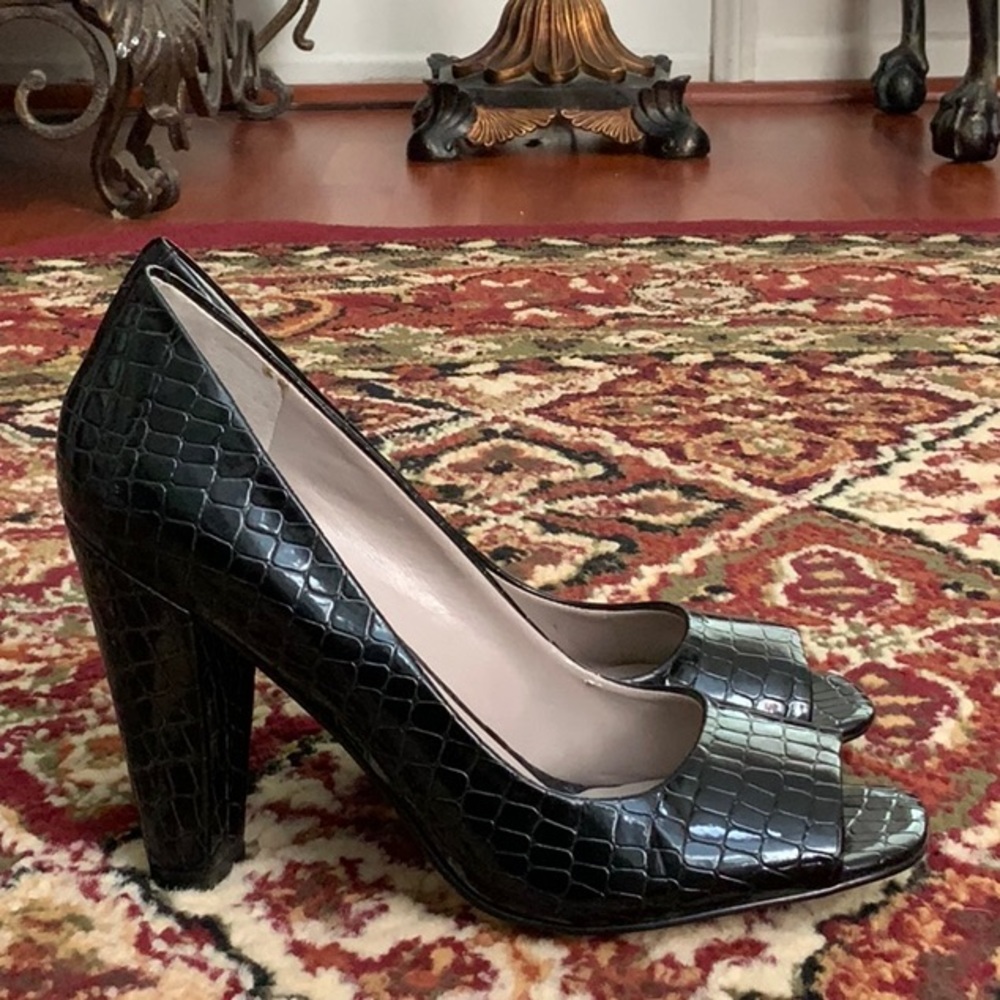 NINE WEST HEELS 👠 👠👠👠NWT!! SIZE 61/2 M 👠🌈👠